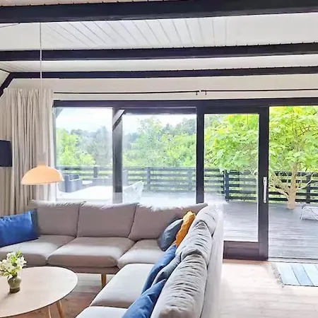 Feriehus Summer House With A View Of Mols Bjerge *
